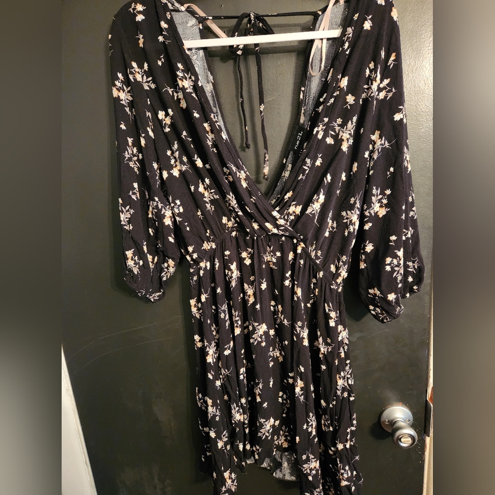 NWT XL Rue21 Floral Dress